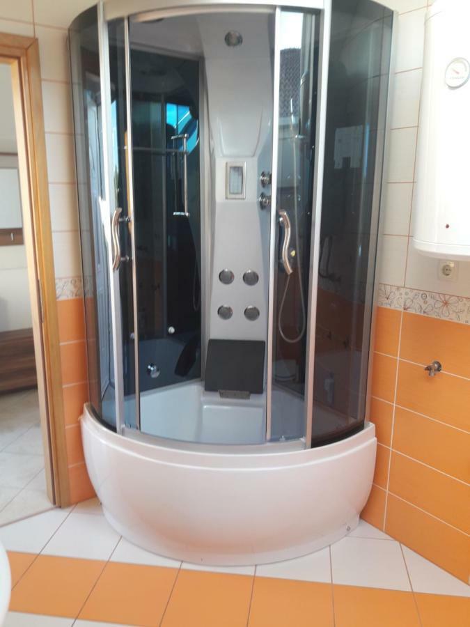 Apartmani Kuzmić Vrsi Dış mekan fotoğraf