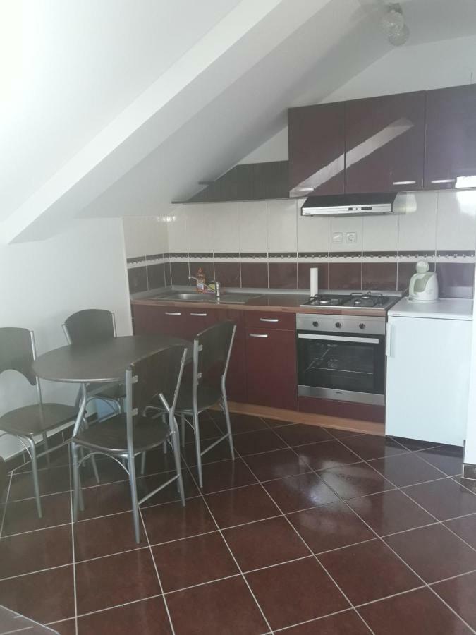 Apartmani Kuzmić Vrsi Dış mekan fotoğraf